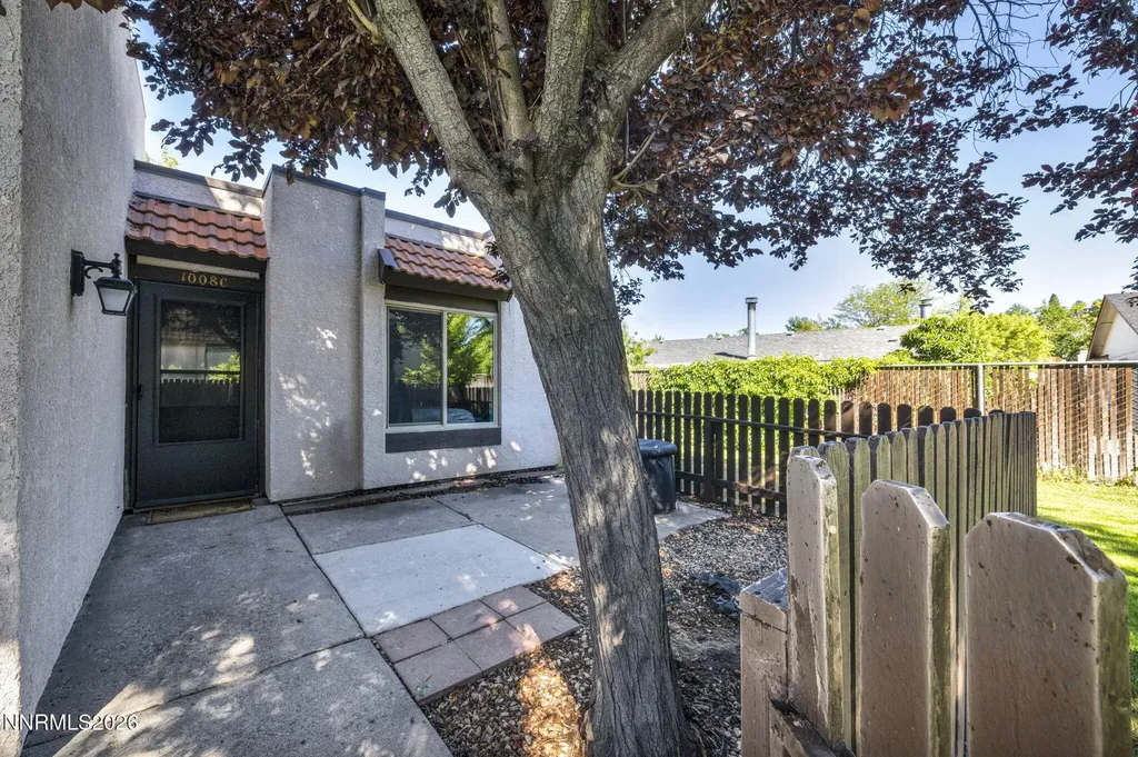 1008 Baywood Sparks NV 89434