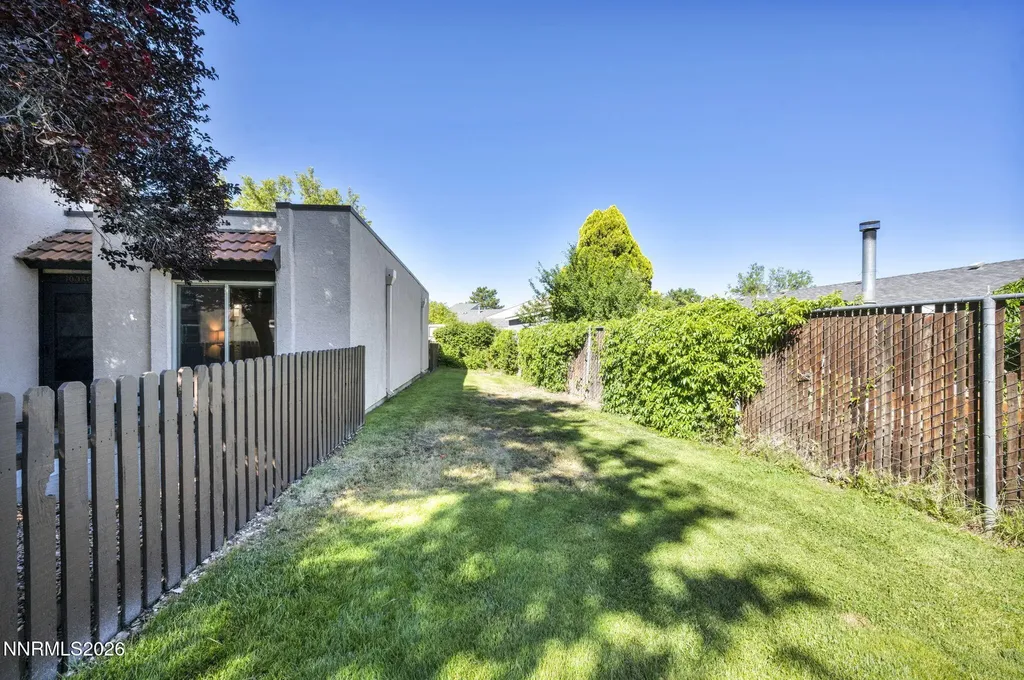 1008 Baywood Sparks NV 89434