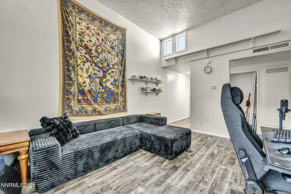 1008 Baywood Sparks NV 89434