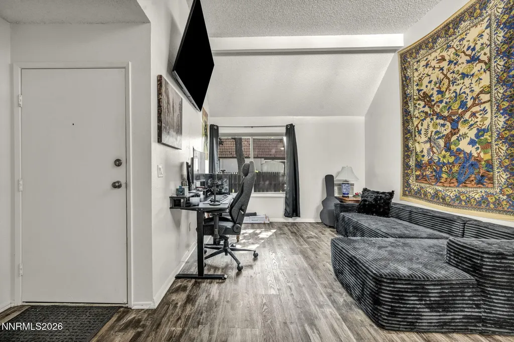 1008 Baywood Sparks NV 89434