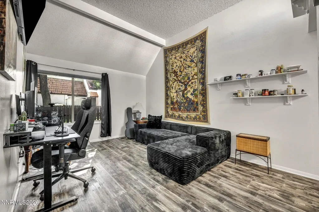 1008 Baywood Sparks NV 89434