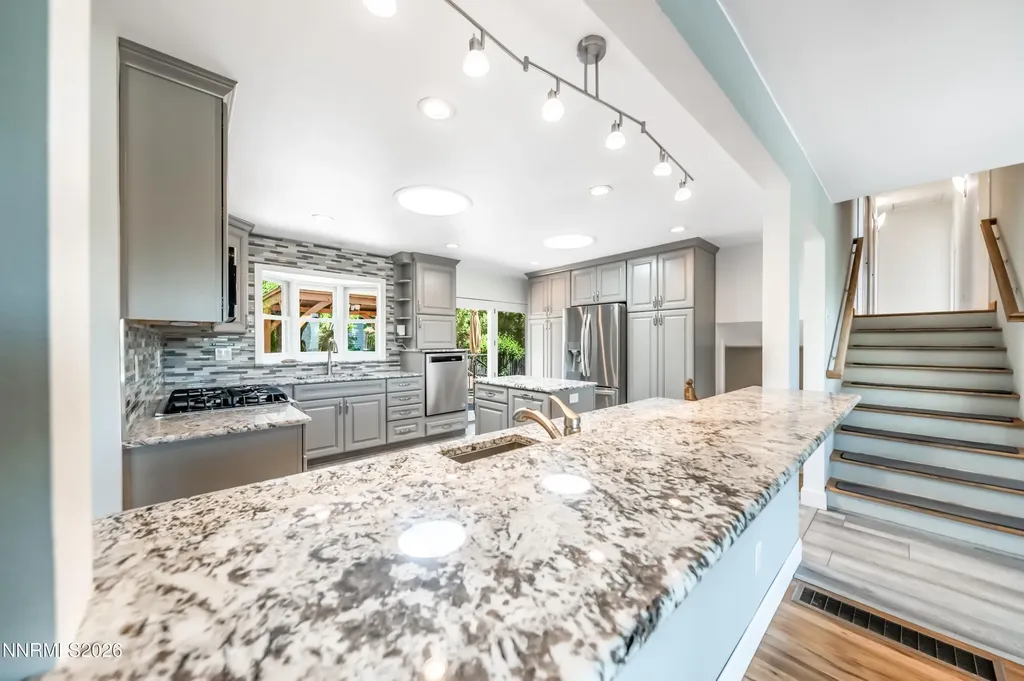 3285 San Mateo Reno NV 89509