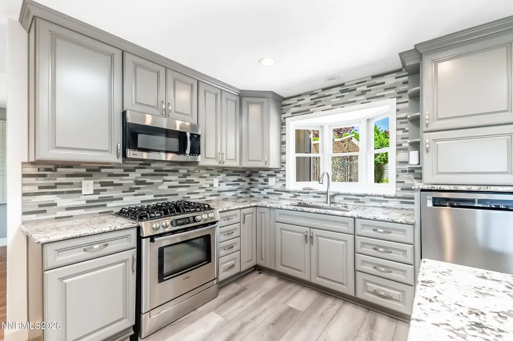 3285 San Mateo Reno NV 89509