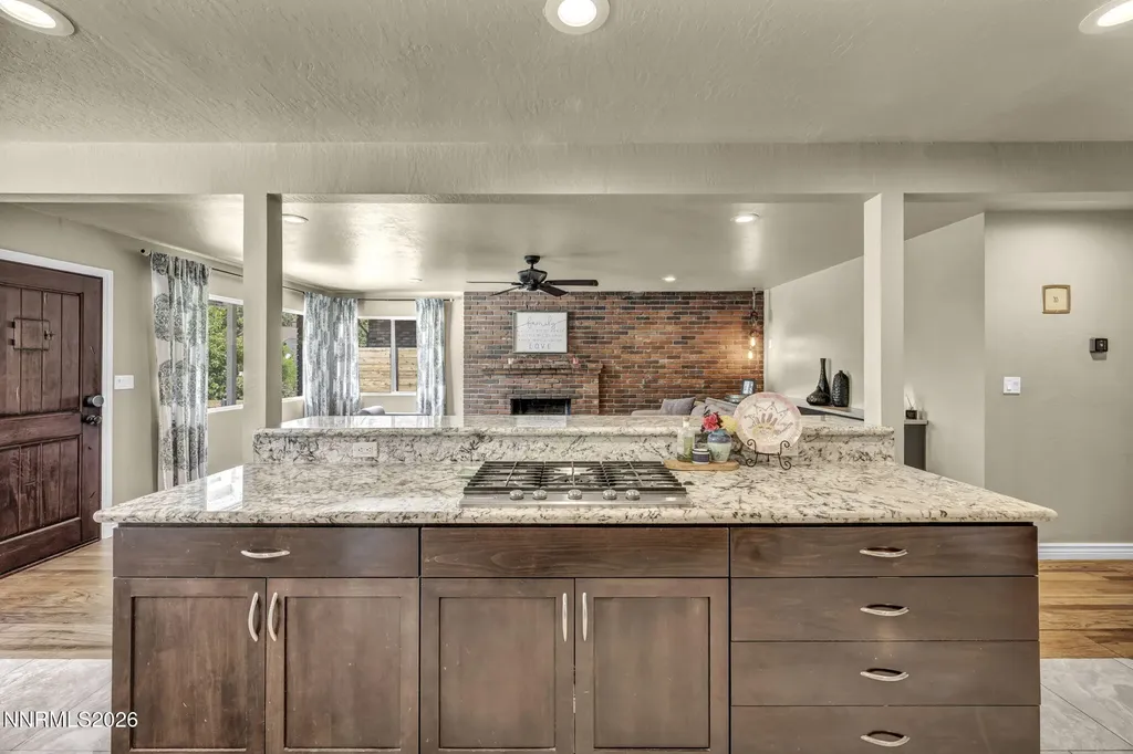 275 Hillcrest Reno NV 89509