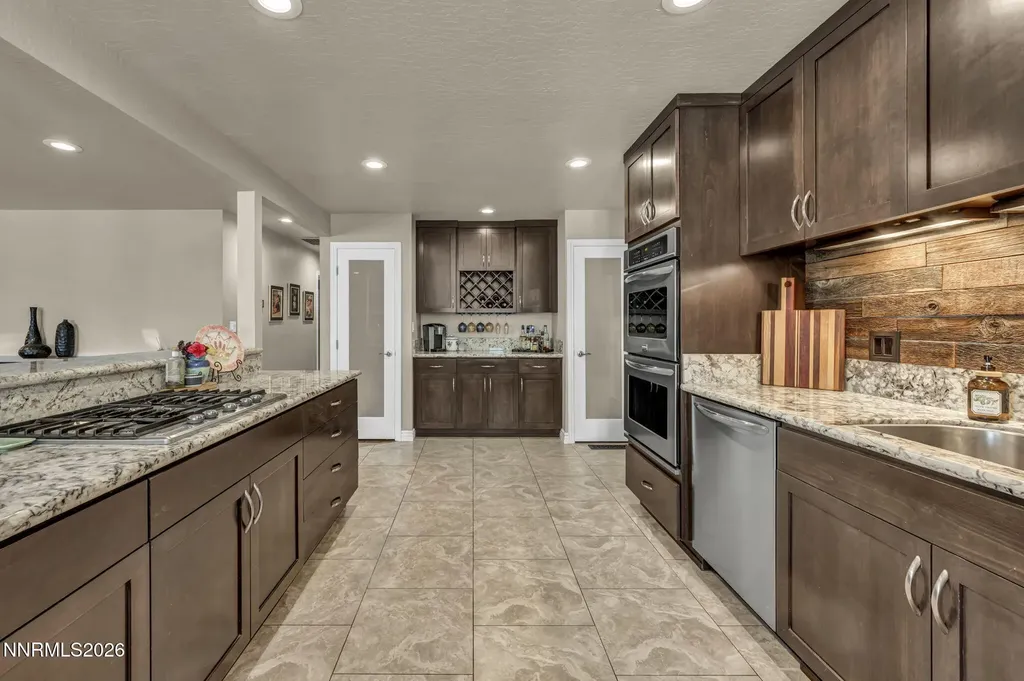 275 Hillcrest Reno NV 89509