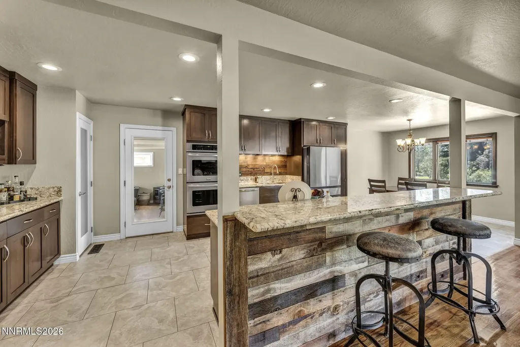 275 Hillcrest Reno NV 89509