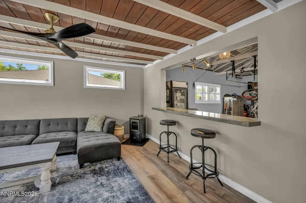 275 Hillcrest Reno NV 89509