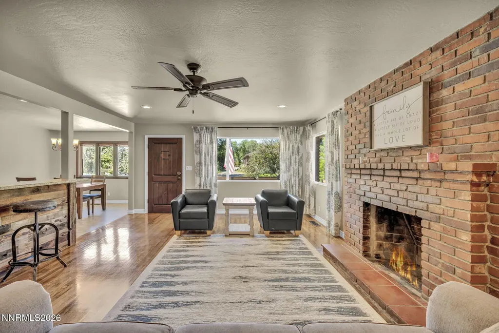 275 Hillcrest Reno NV 89509
