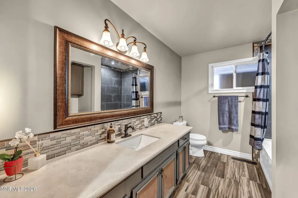 275 Hillcrest Reno NV 89509