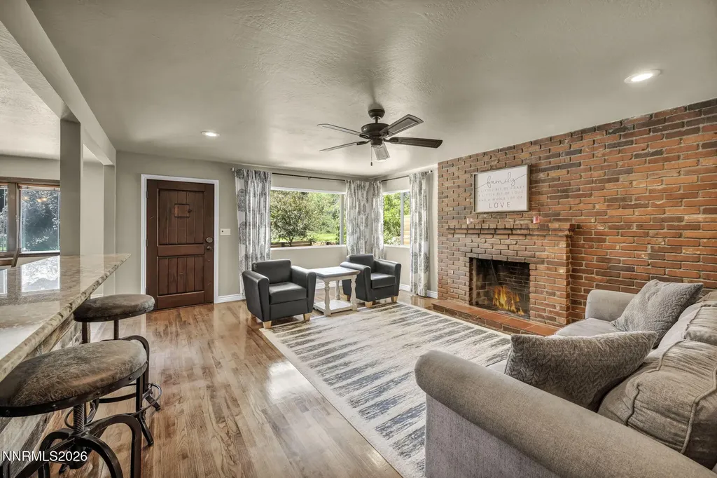 275 Hillcrest Reno NV 89509
