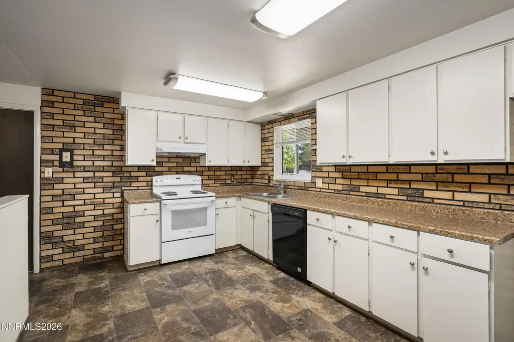 3108 Baker Carson City NV 89701
