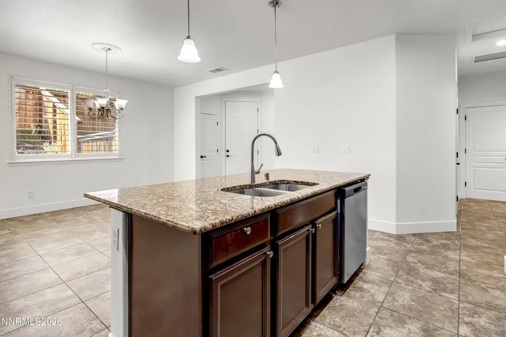 1143 Callaway Reno NV 89523