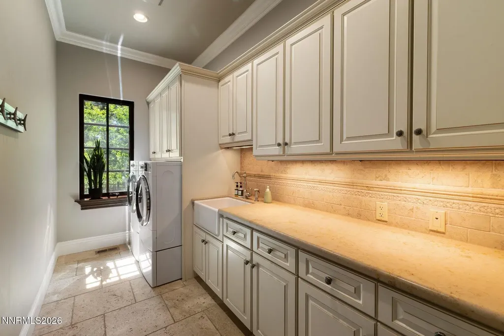 20540 Latour Reno NV 89511