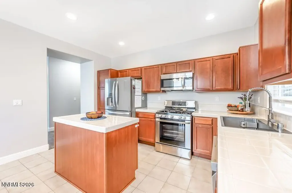 6493 Peppergrass Sparks NV 89436