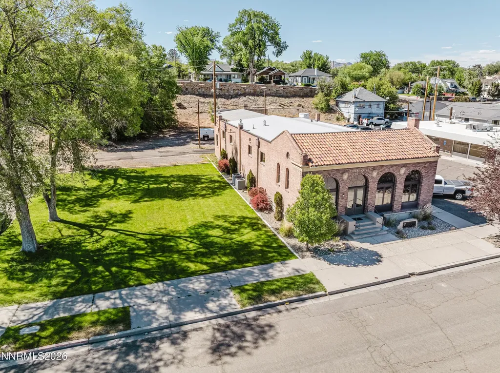 421 Court Elko NV 89801