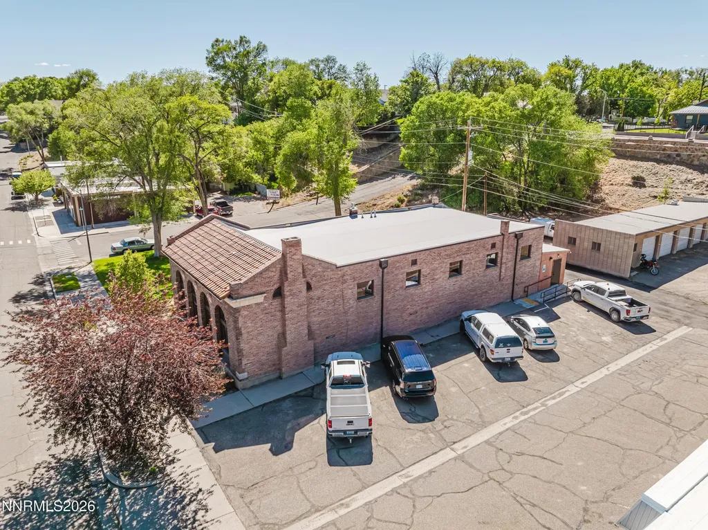 421 Court Elko NV 89801