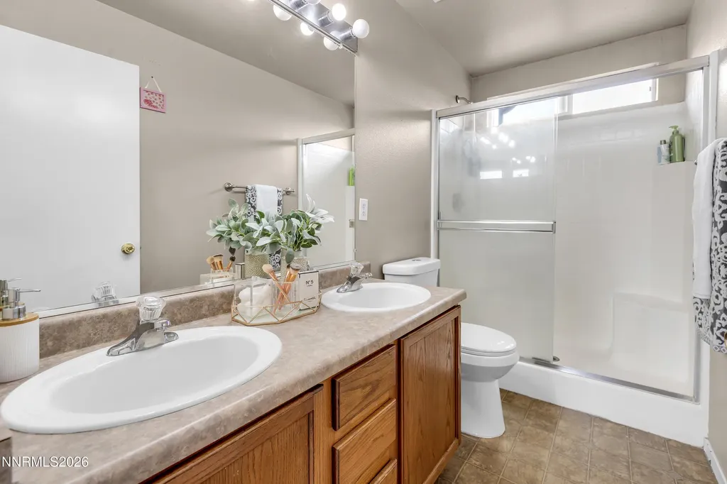 7991 Mariner Cove Reno NV 89506