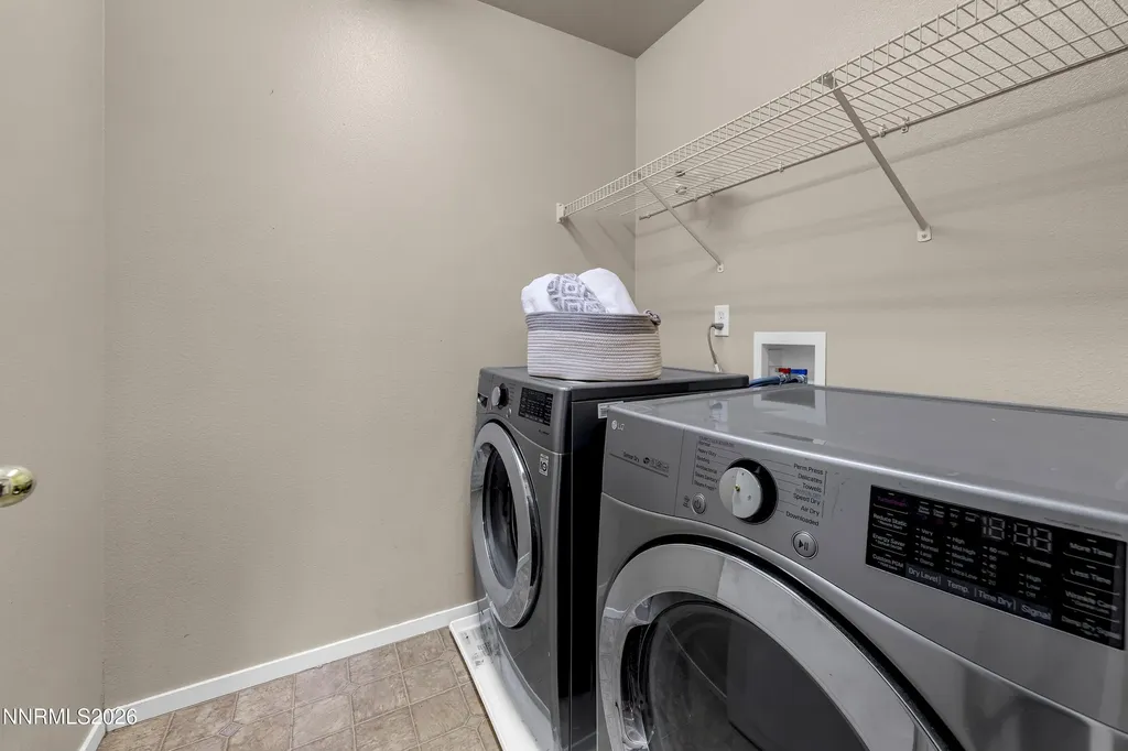 7991 Mariner Cove Reno NV 89506