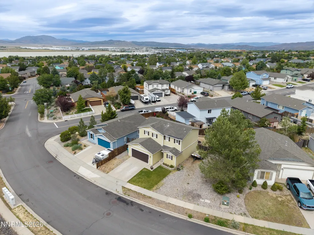 7991 Mariner Cove Reno NV 89506