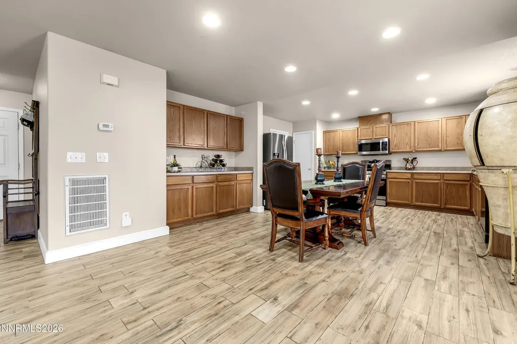 7991 Mariner Cove Reno NV 89506