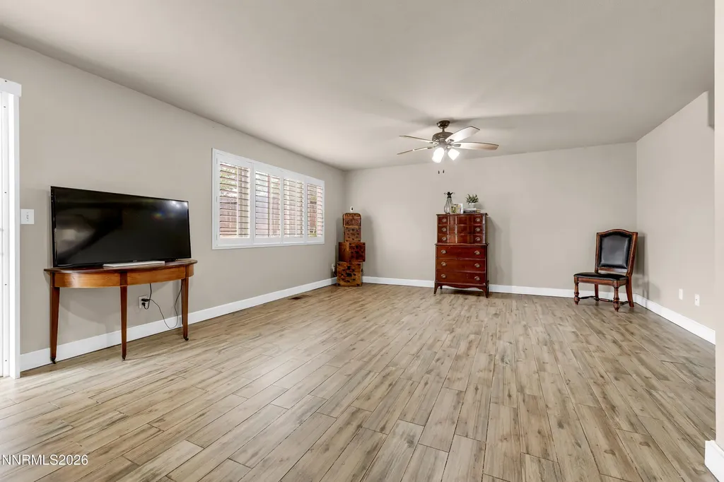 7991 Mariner Cove Reno NV 89506