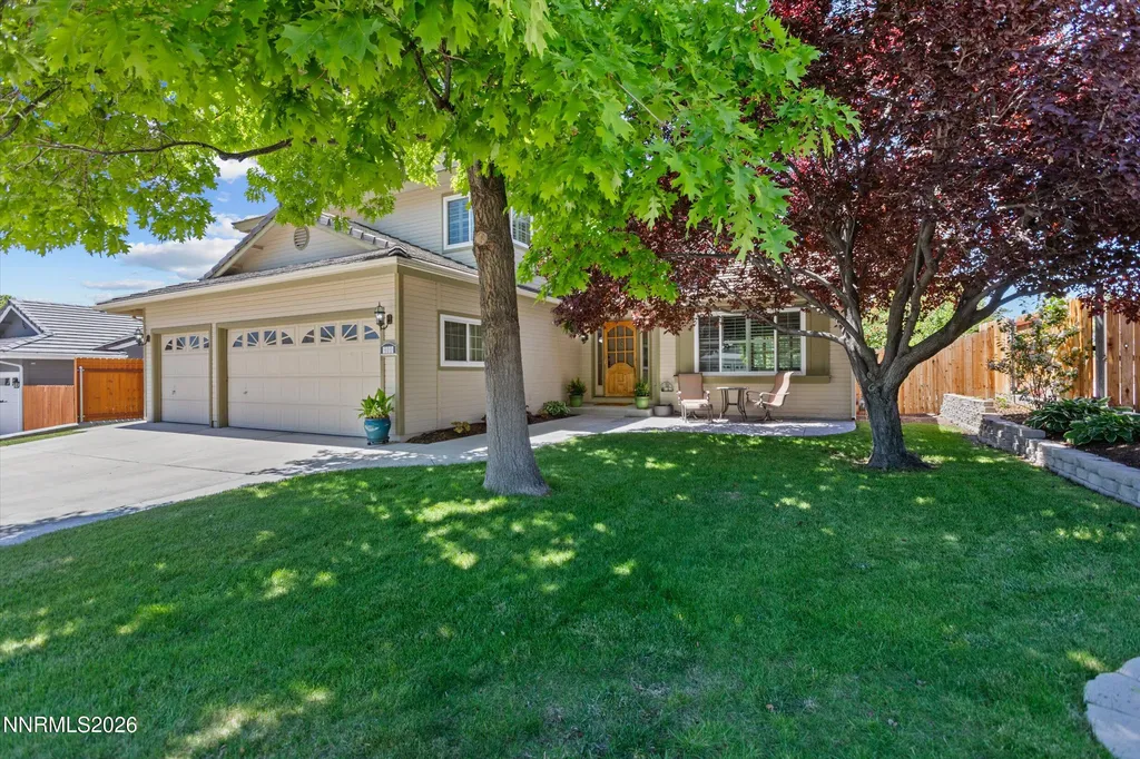 5225 Canyon Crest Sparks NV 89436