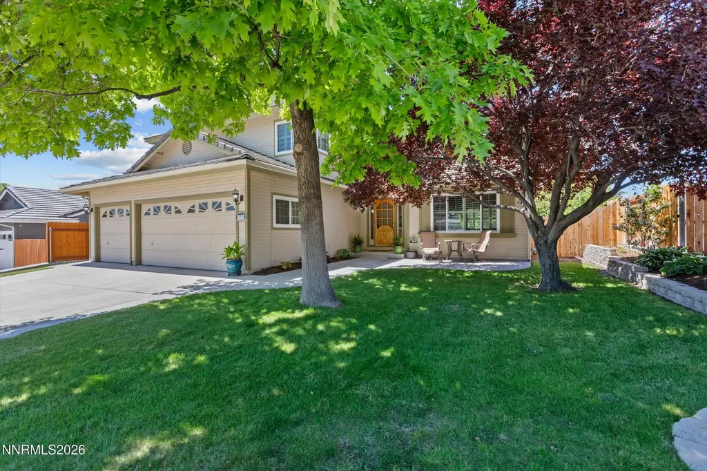 5225 Canyon Crest Sparks NV 89436
