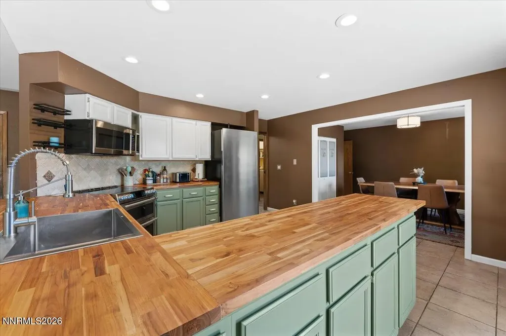3070 Natalie Reno NV 89509
