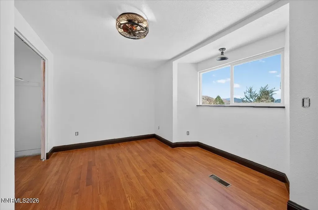 3755 Amy Reno NV 89510