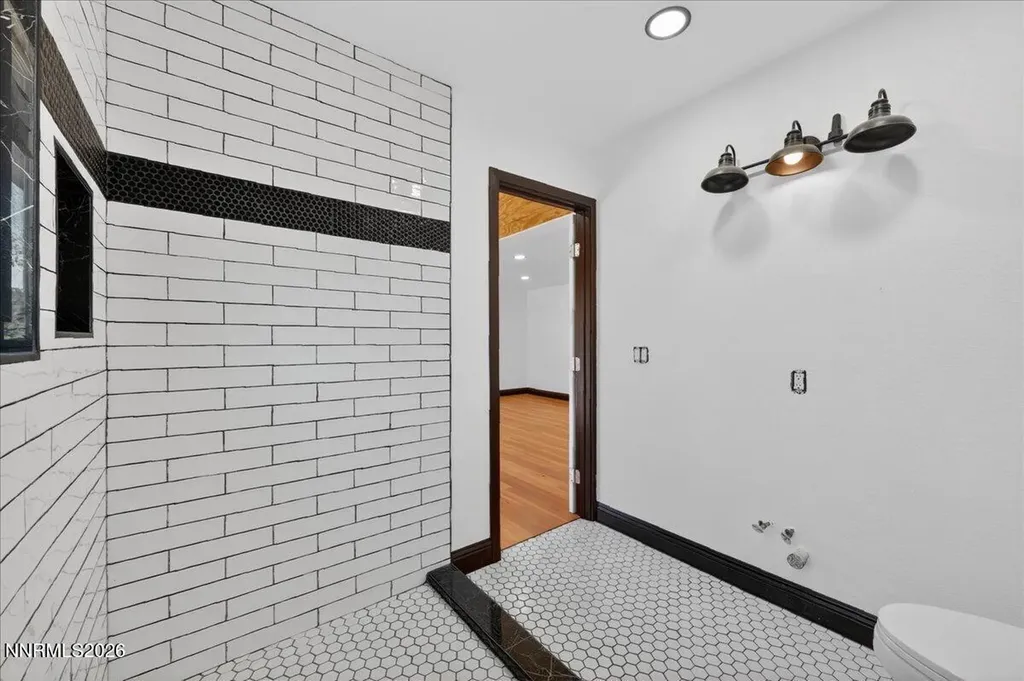 3755 Amy Reno NV 89510