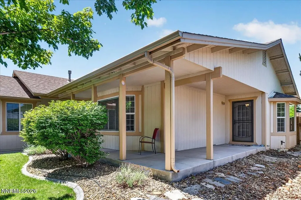 2385 Lenticular Spanish Springs NV 89441