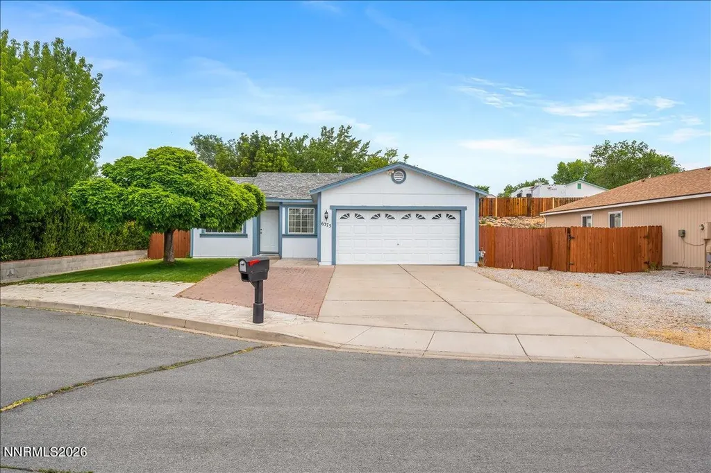 6375 Ottawa Sun Valley NV 89433
