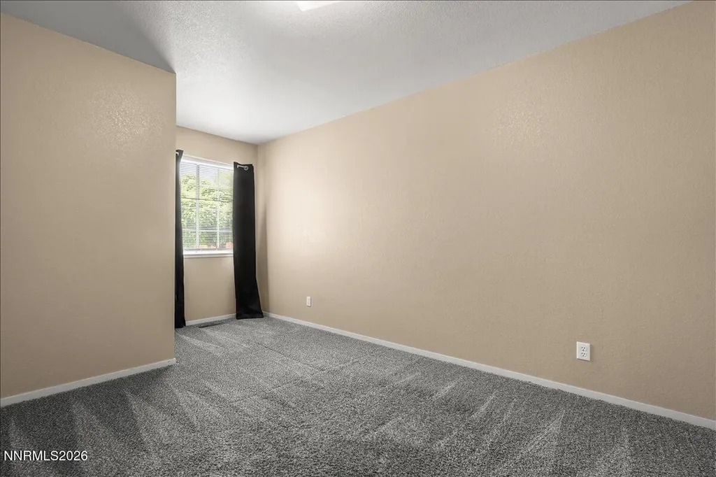 6375 Ottawa Sun Valley NV 89433