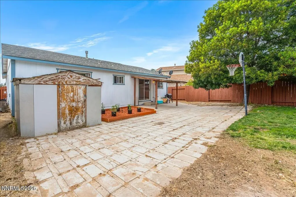 6375 Ottawa Sun Valley NV 89433