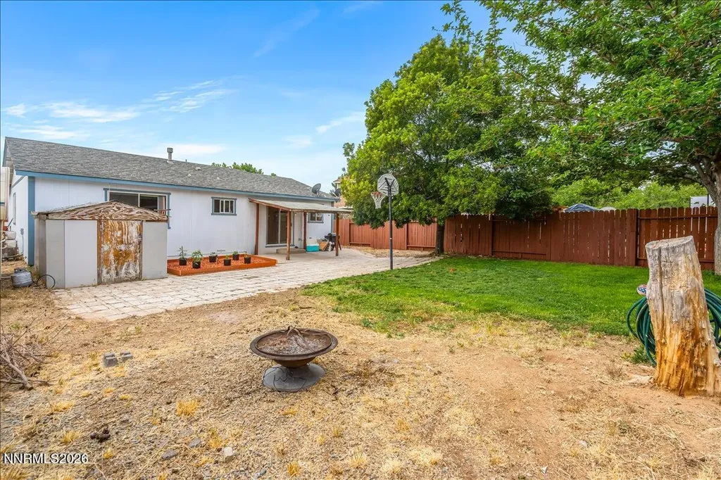 6375 Ottawa Sun Valley NV 89433