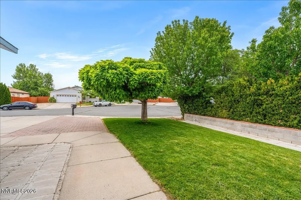 6375 Ottawa Sun Valley NV 89433