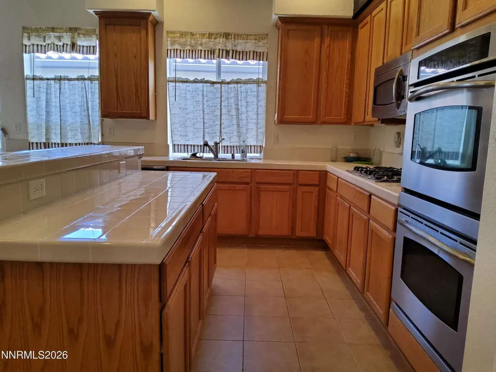 1675 Jewel Ridge Reno NV 89506