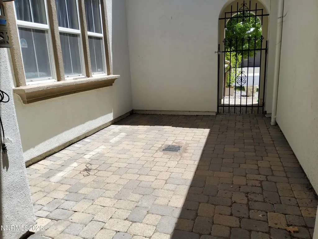 1675 Jewel Ridge Reno NV 89506
