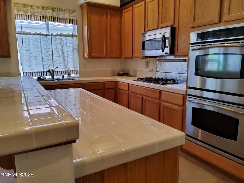 1675 Jewel Ridge Reno NV 89506