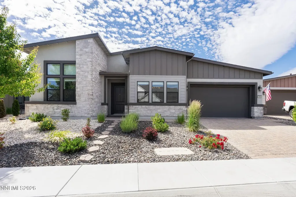 2268 Paint Horse Reno NV 89521