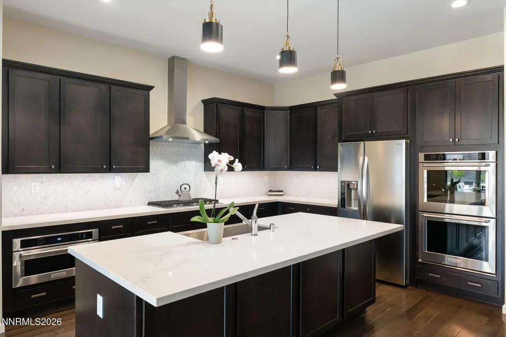 2268 Paint Horse Reno NV 89521