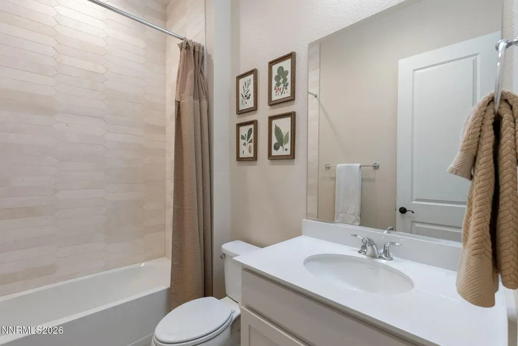 2268 Paint Horse Reno NV 89521