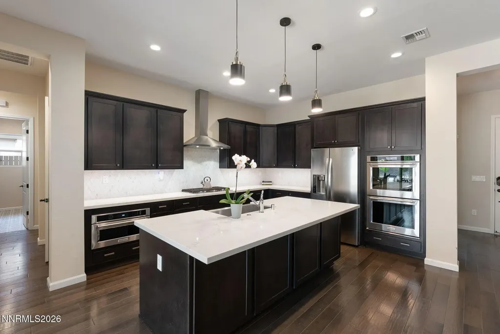 2268 Paint Horse Reno NV 89521