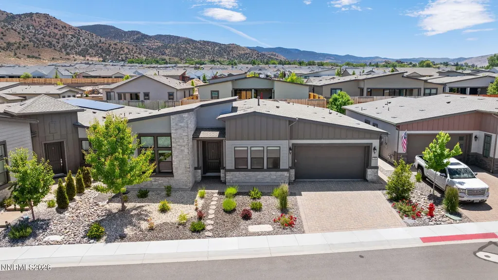 2268 Paint Horse Reno NV 89521