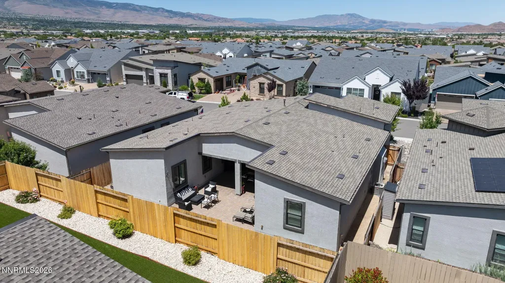 2268 Paint Horse Reno NV 89521