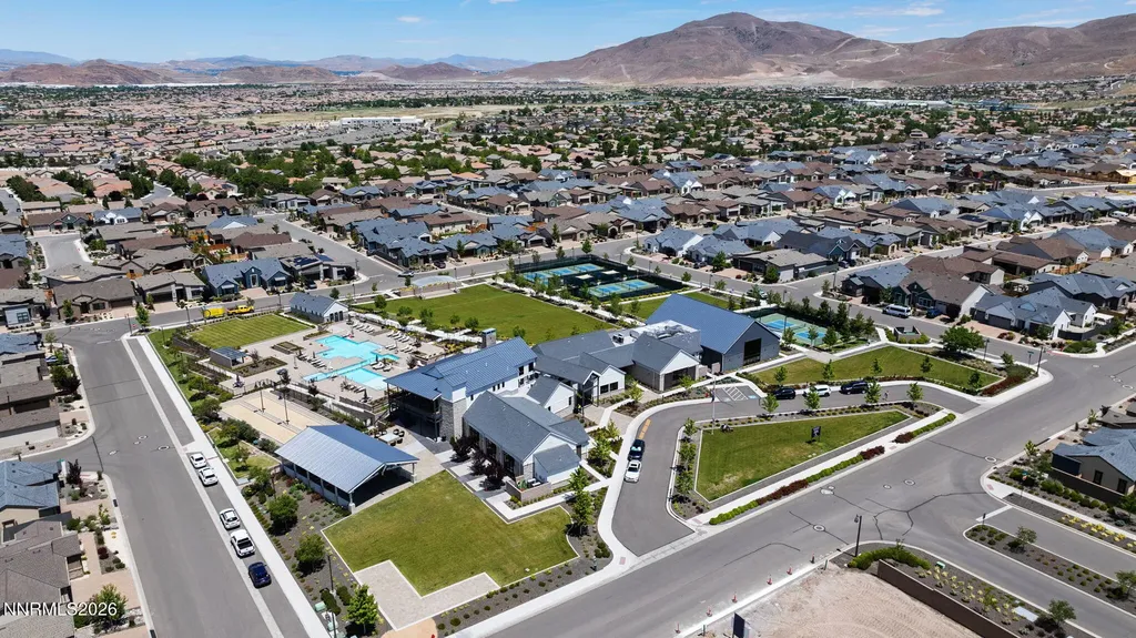 2268 Paint Horse Reno NV 89521