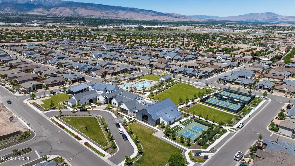 2268 Paint Horse Reno NV 89521