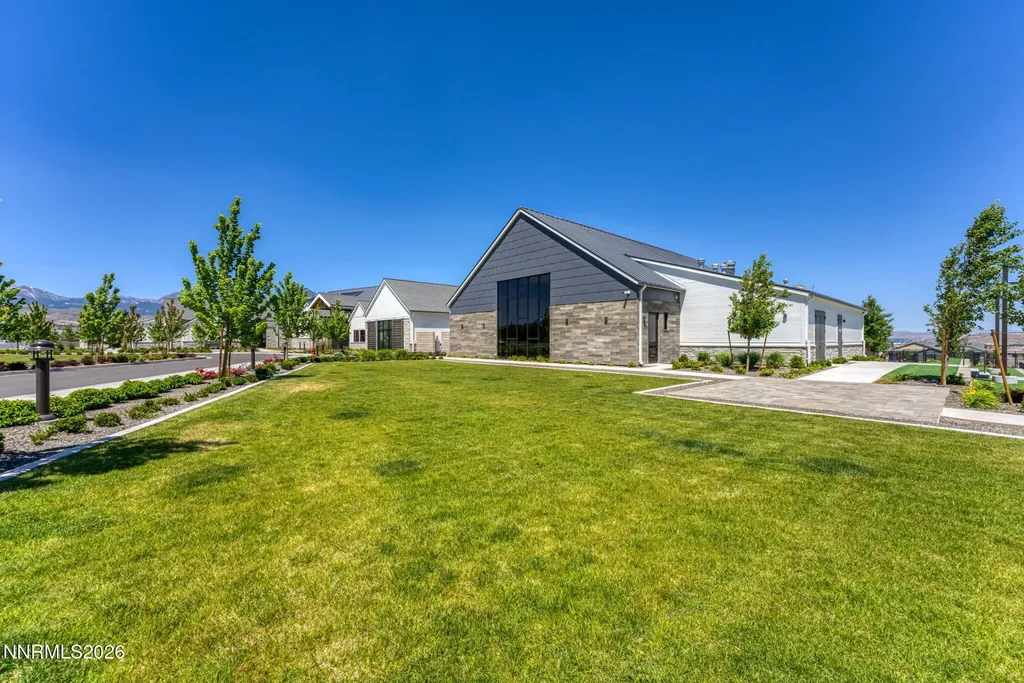 2268 Paint Horse Reno NV 89521