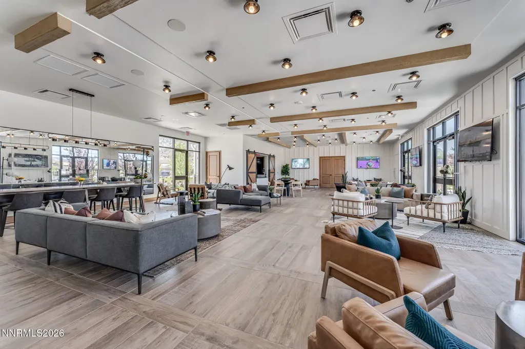 2268 Paint Horse Reno NV 89521