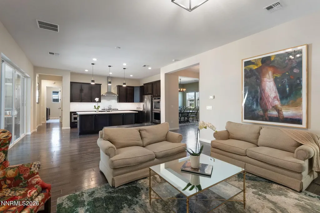 2268 Paint Horse Reno NV 89521
